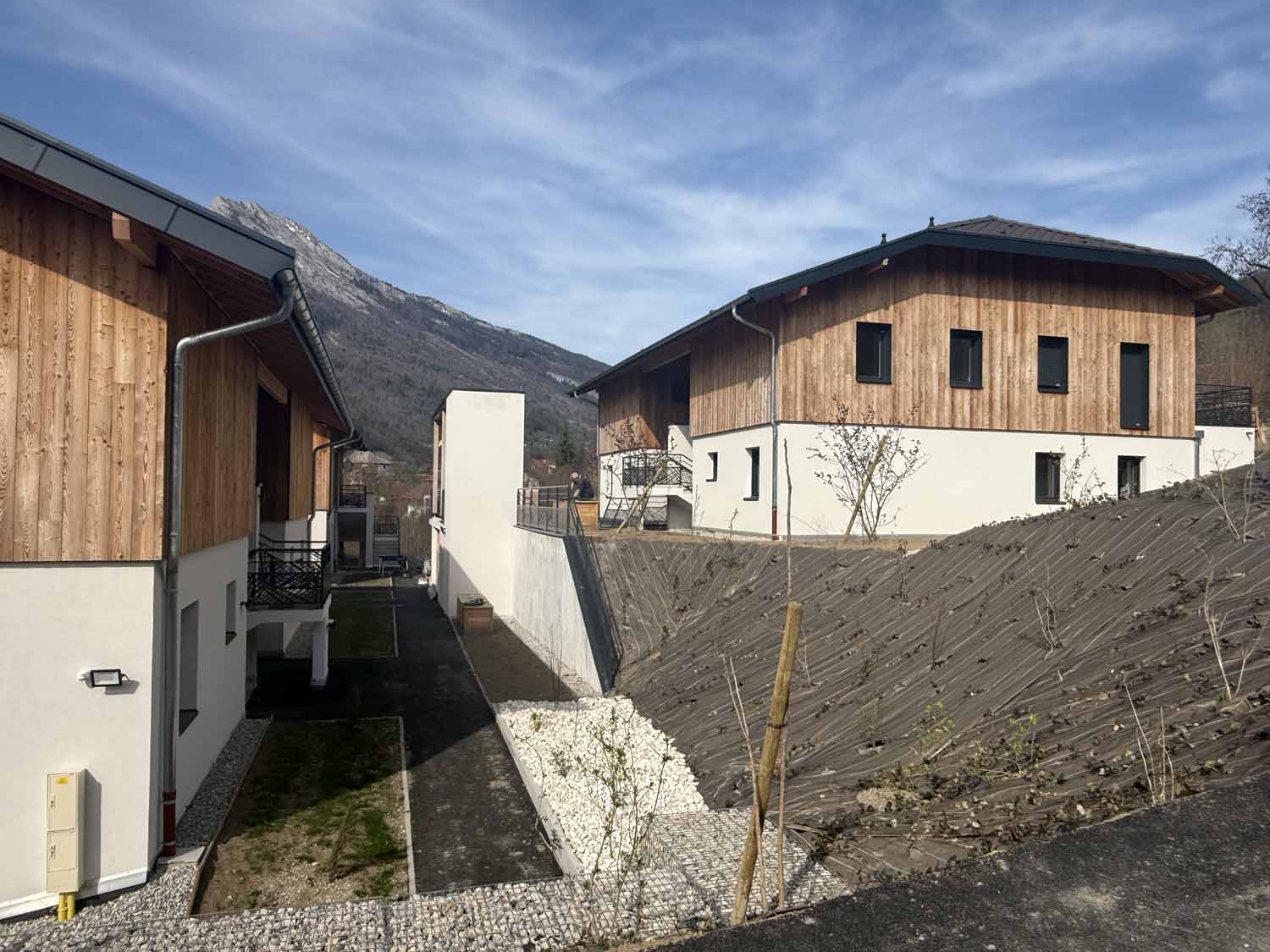 Construction d’un programme de 27 logements répartis sur 5 bâtiments avec sous-sol commun à Thônes