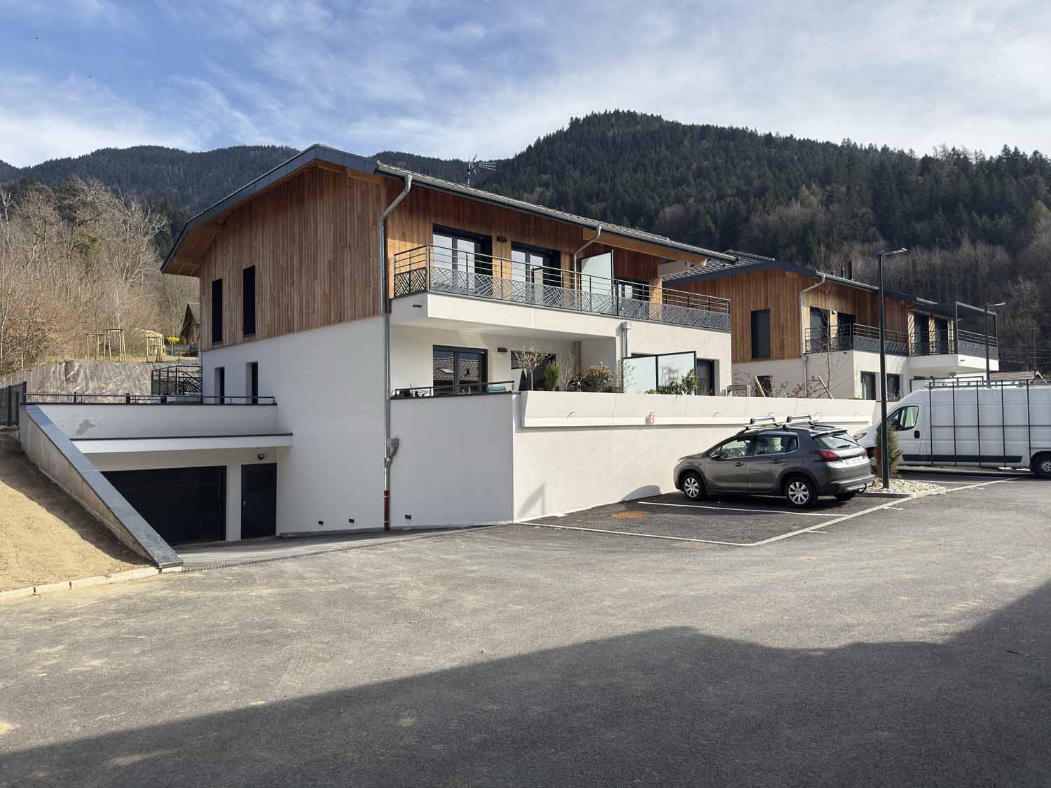 Construction d’un programme de 27 logements répartis sur 5 bâtiments avec sous-sol commun à Thônes