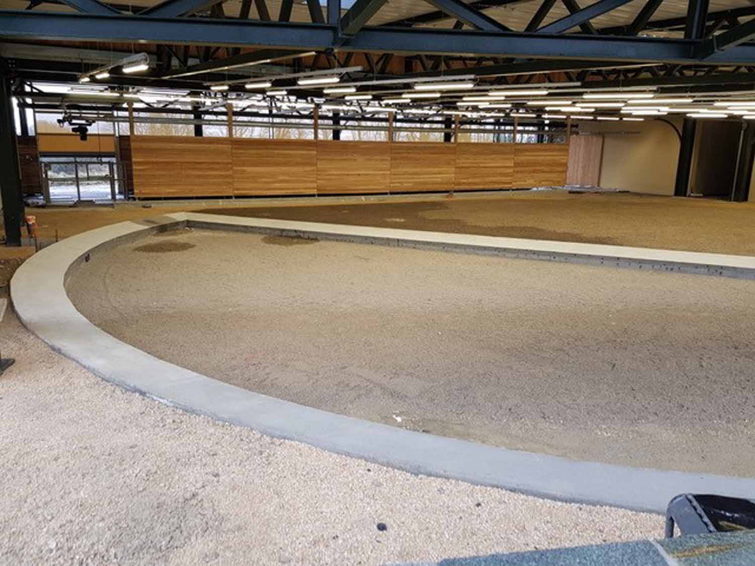 Construction d'un centre de soin pour chevaux à Saint-Jean de Gonville dans l'Ain