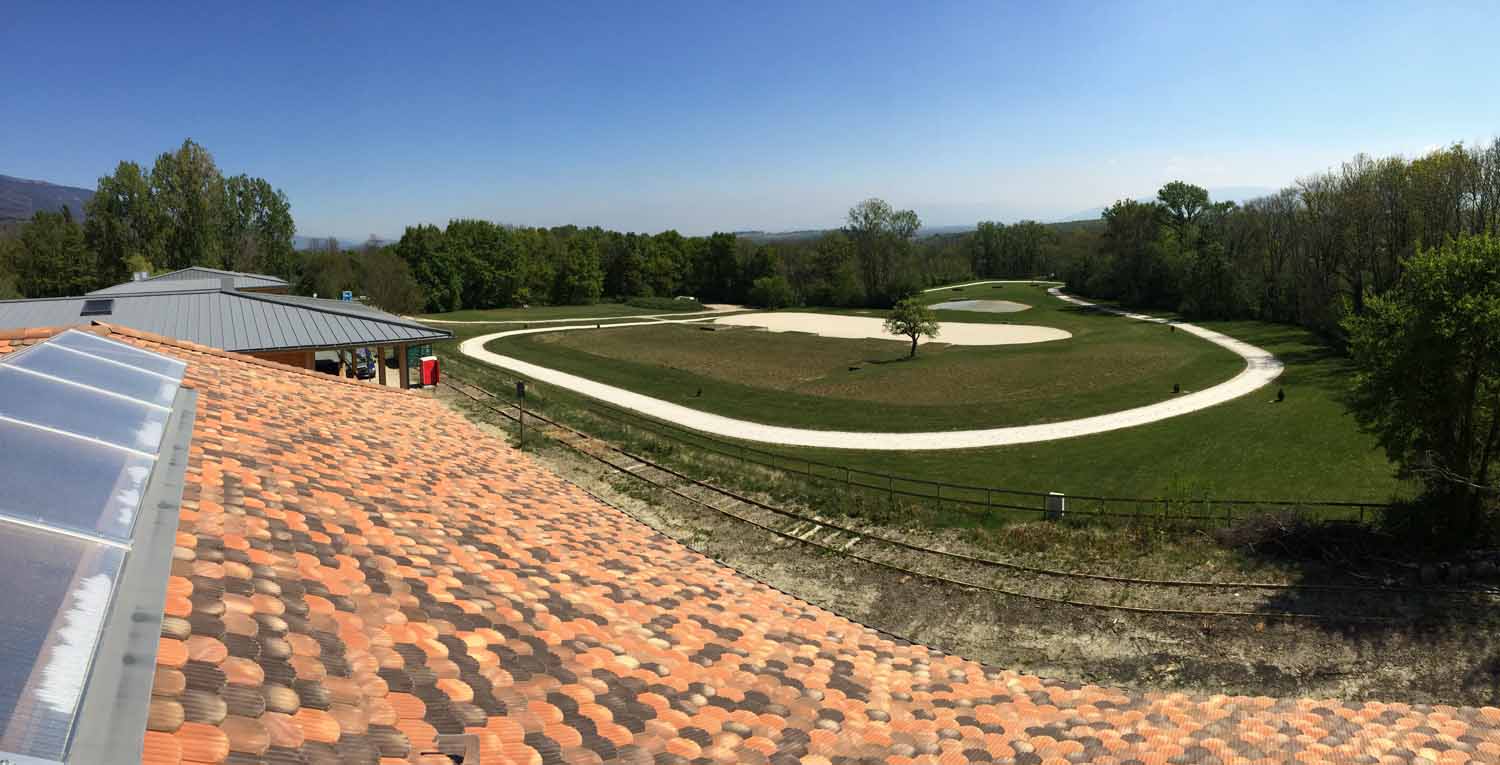 Construction d'un centre de soin pour chevaux à Saint-Jean de Gonville dans l'Ain