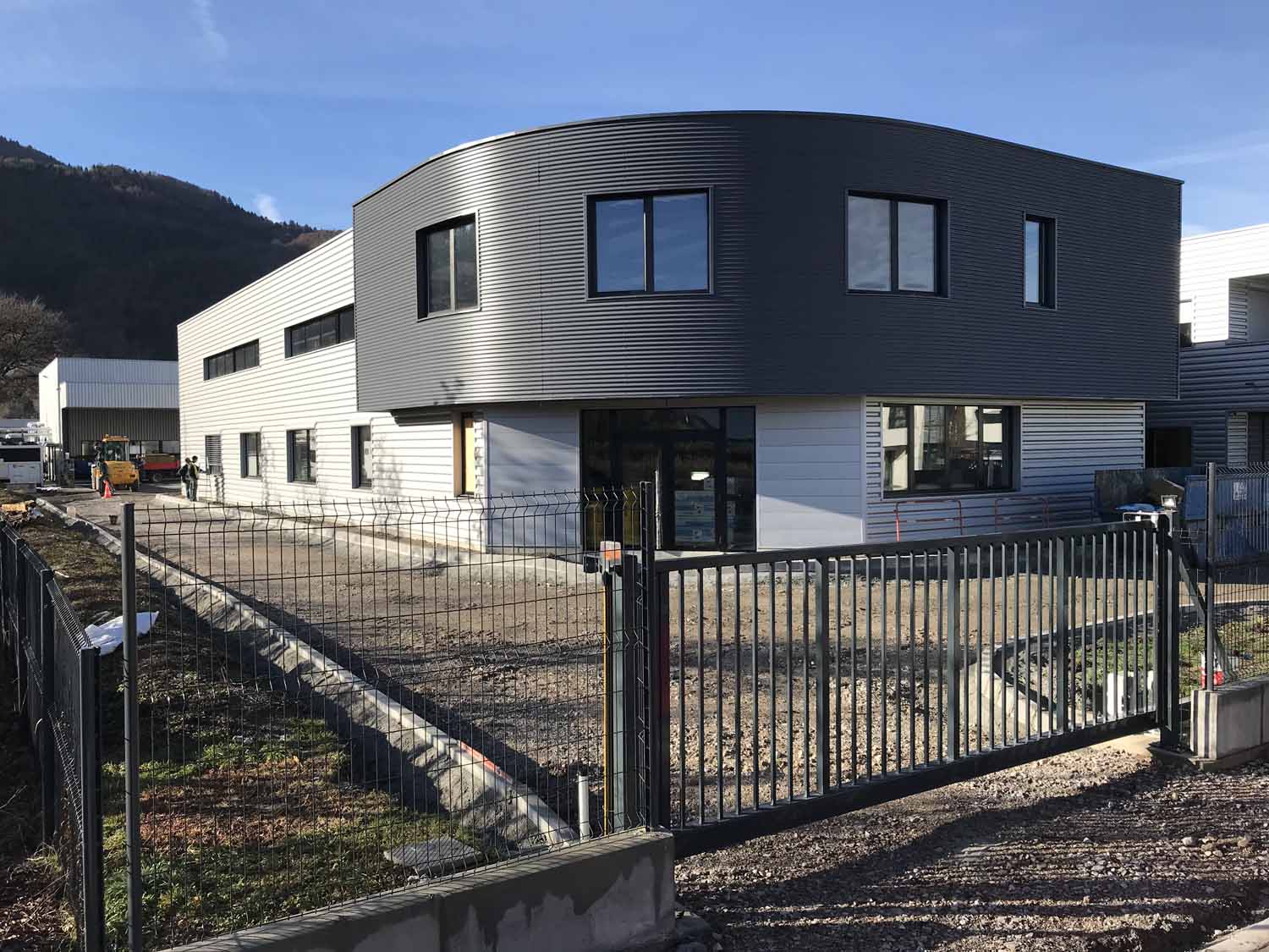 Extension d'un unité de production à Marnaz en Haute-Savoie