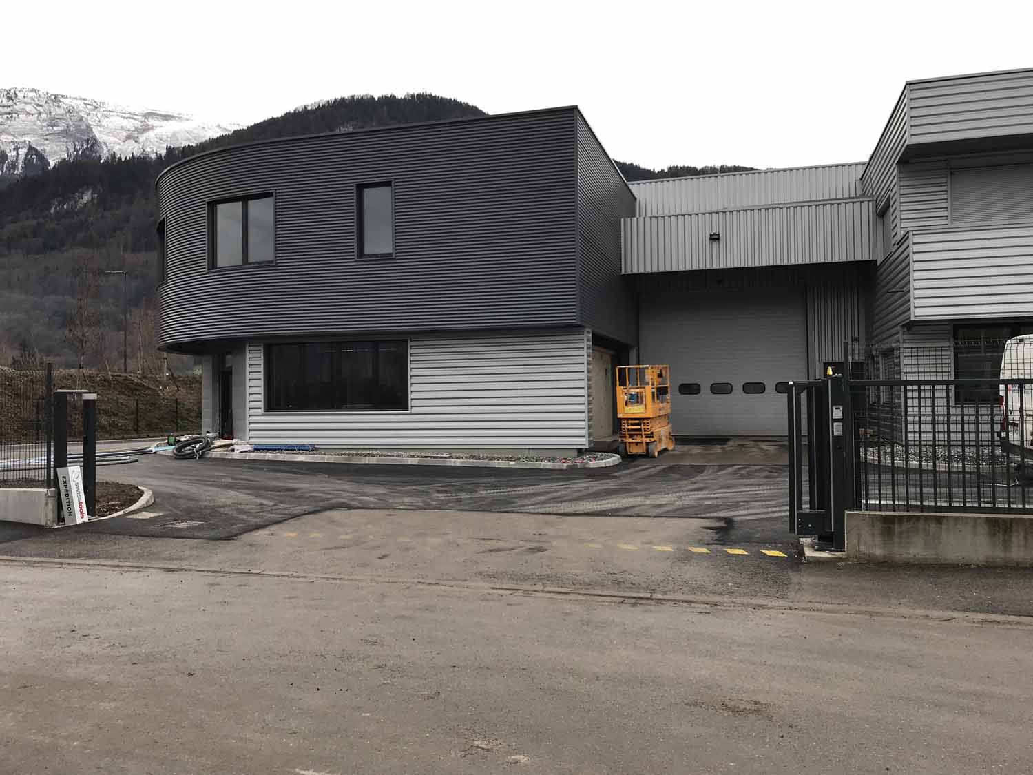 Extension d'un unité de production à Marnaz en Haute-Savoie