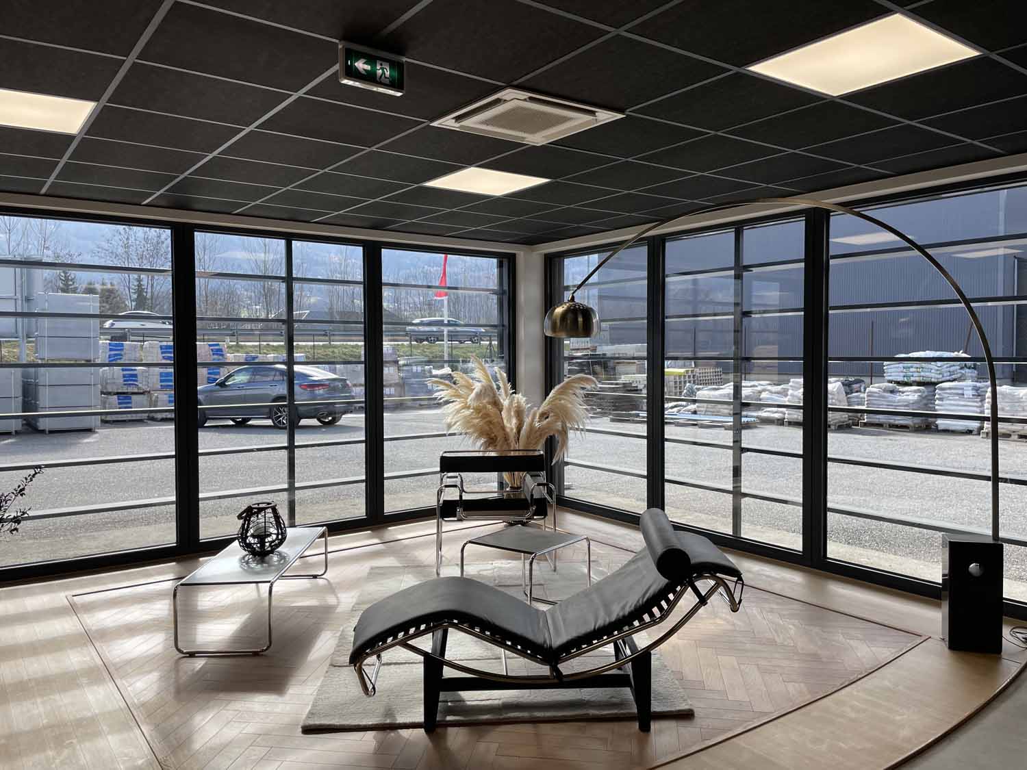 Rénovation et désamiantage d'un bâtiment commercial à Frontenex dans l'Ain